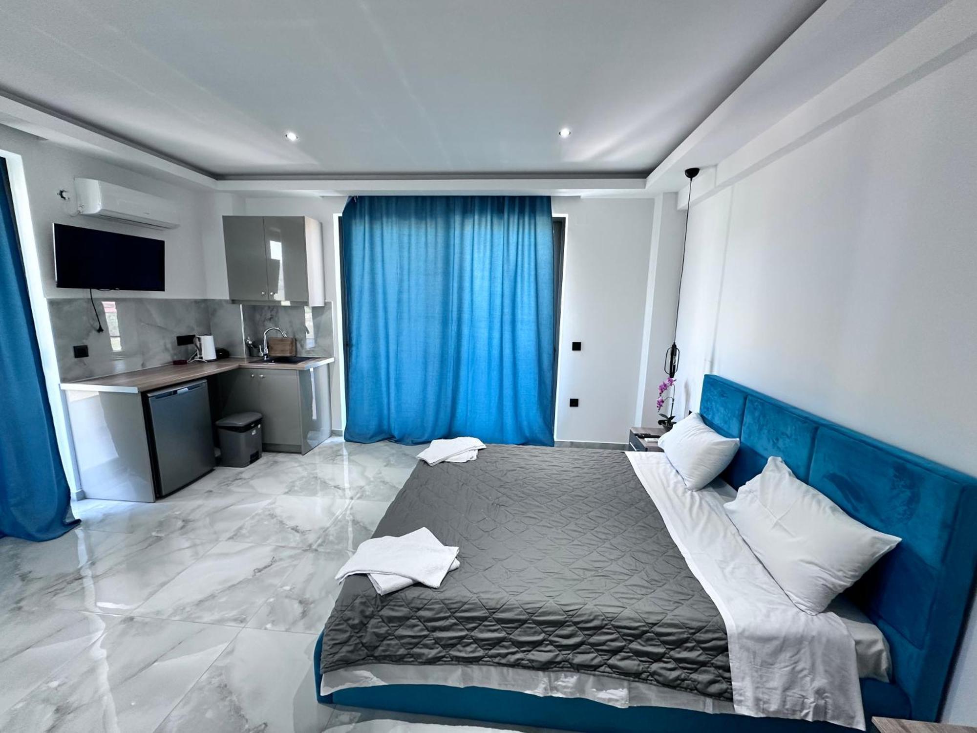 Central Studios Apartments Alykanas  Buitenkant foto